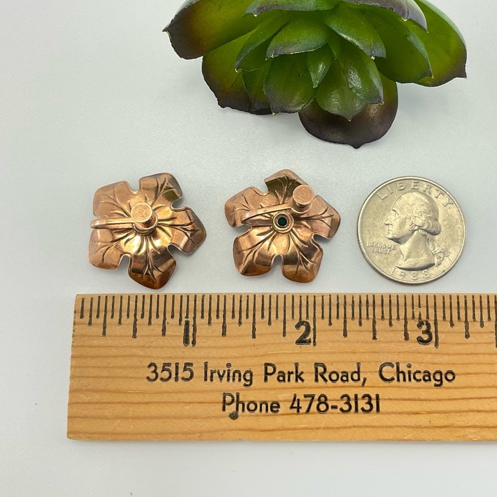 Vtg Copper Floral Earrings with Aqua Blue Rhinestones, MCM, Screw Backs - Picture 5 of 9
